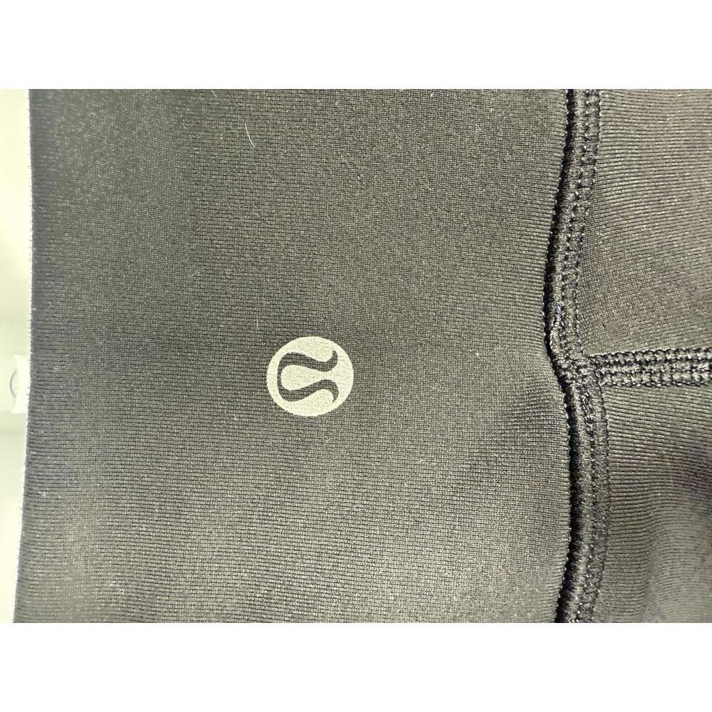 Lululemon Wunder Under Crop (Reversible) Bruised Berry / Black Size 4 - Picture 6 of 13